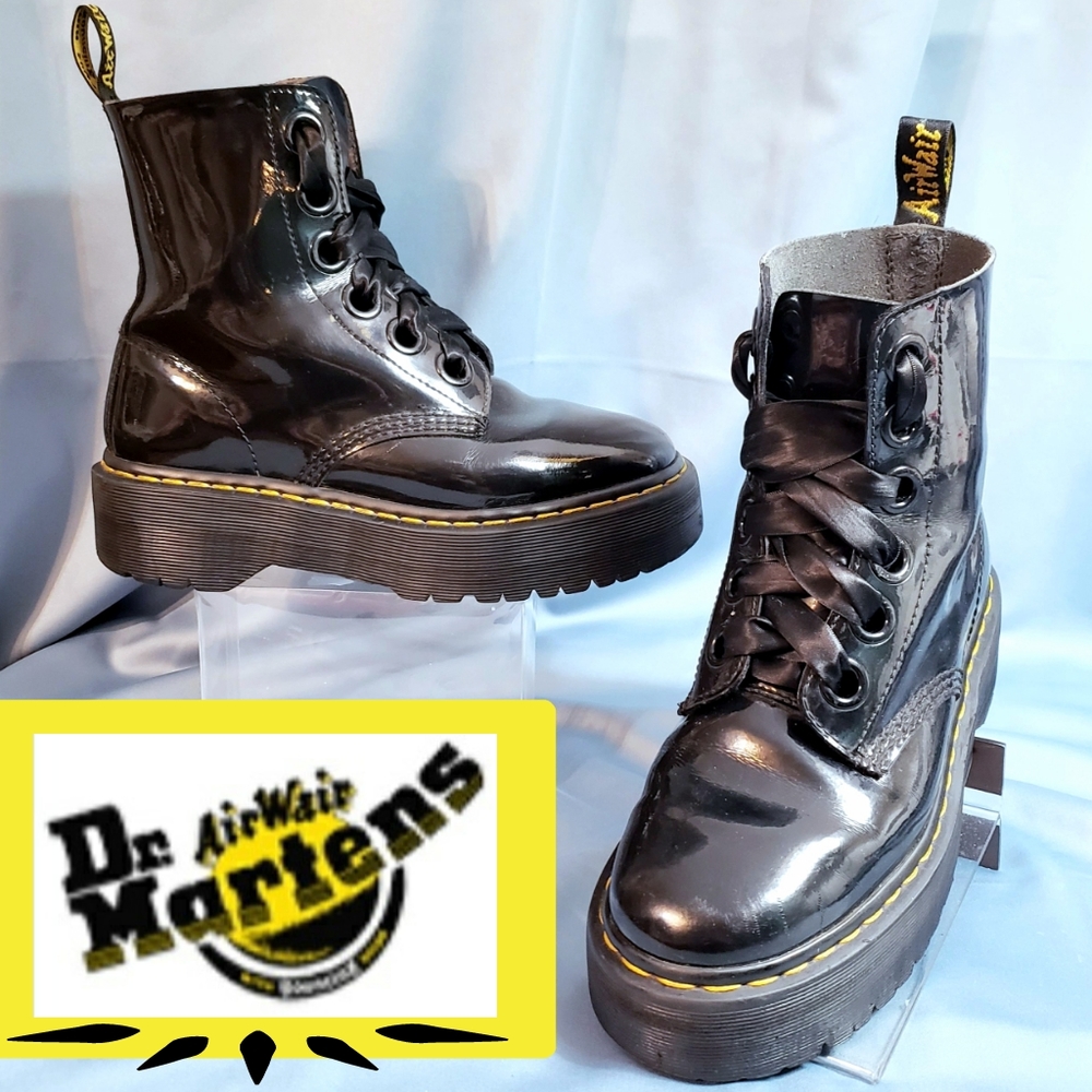 Dr. Martens Leather 'Molly'